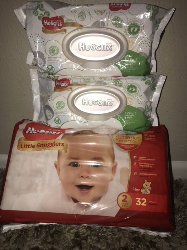 huggies diapers size 2 (32 diapers)with 2 packs of wipes