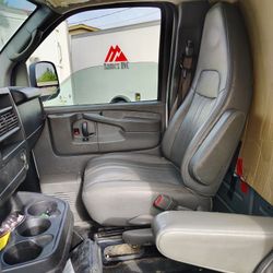 2014 Chevy Express 