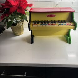 Melissa And Doug Learn To Play Piano