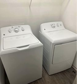 GE Energy Washer And Dryer Set electric (Delivery Available!)