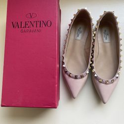 Valentino Flats