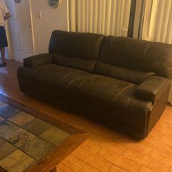 Recliner Couches Set