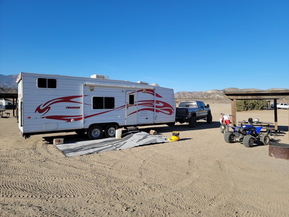 2006 American Freedom Toy Hauler