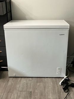 Deep Freezer 7.0 cu ft