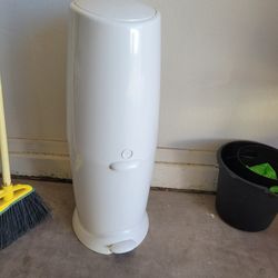 Diaper Pail