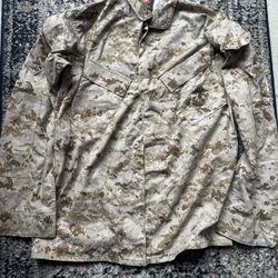 7 Items  - US Army Coat , Jackets , Pants , Shirts 