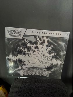 Pokemon Tcg pitch black etb