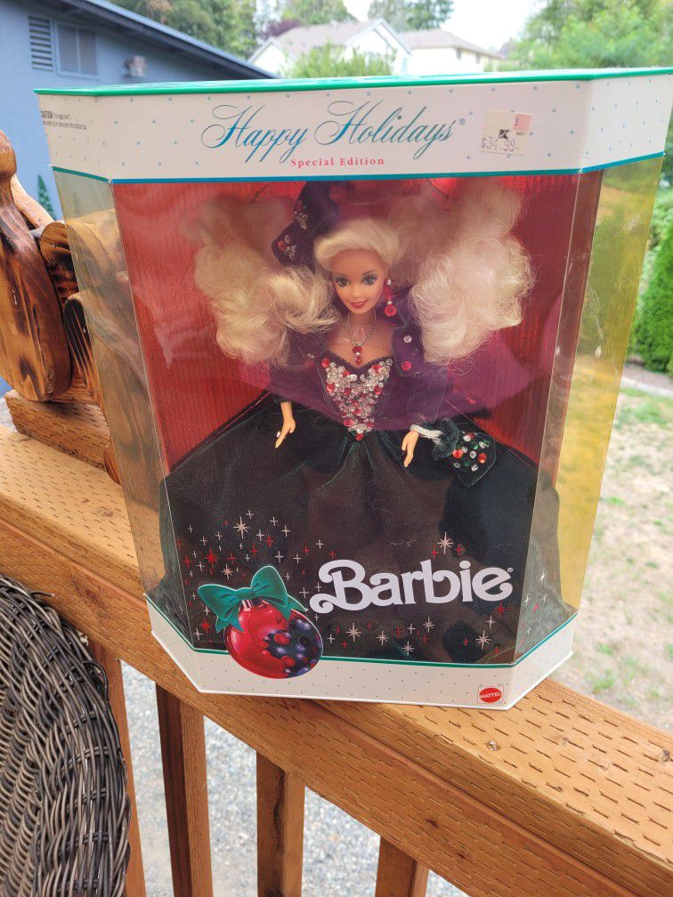 Happy Holidays Barbie 1991 Edition