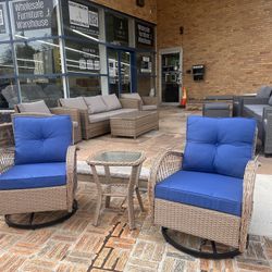 3pc Outdoor Patio Chat Set (BRAND NEW) Swivel chairs