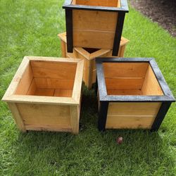 Custom Cedar Planters 