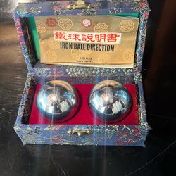 Vintage Chinese 2 Iron Balls 