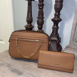 New Women’s Crossbody Michael Kors Authentic Set 