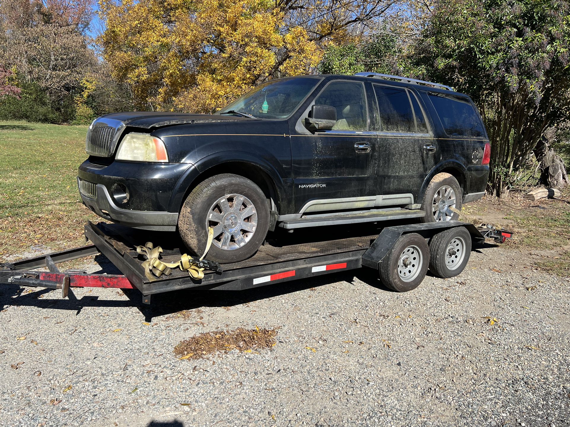 Complete Part Out -2003 Lincoln Navigator 