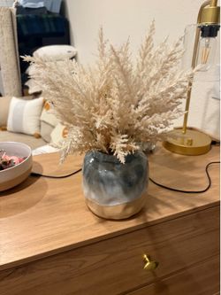 Vase Decor