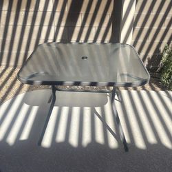 Outdoor glass/metal table