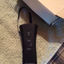 NEW Super Ultrasonic Dog chaser 