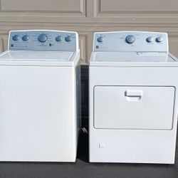 Kenmore Washer & Gas Dryer Set