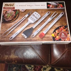5 Piece Grill Tool Set 