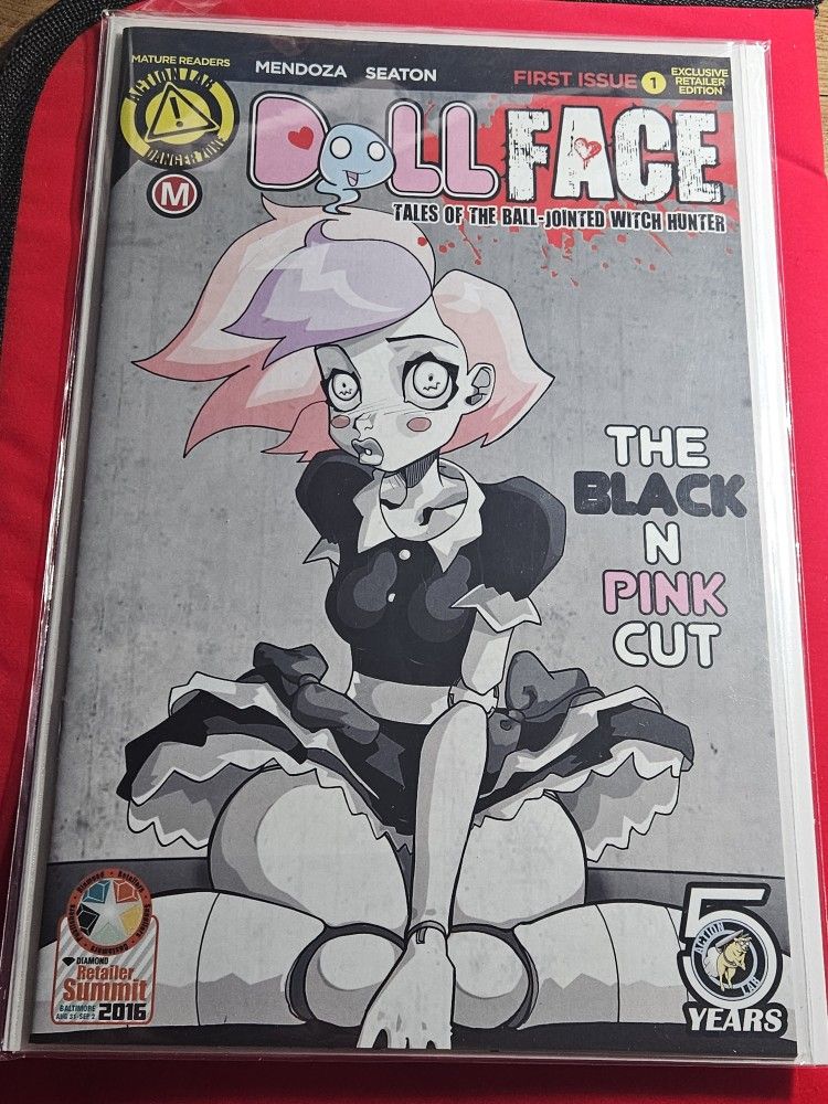 DOLLFACE issue 1 (2016) The BLACK N PINK Cut RETAILER VARIANT Mendoza Comic Book