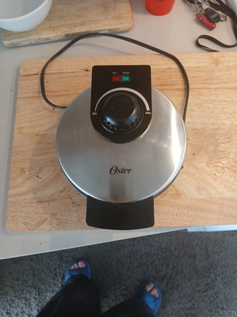 Oster waffle maker