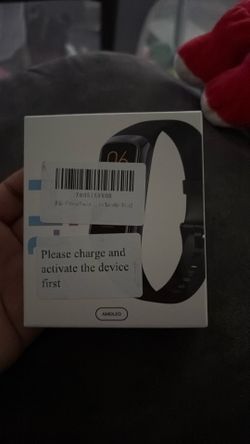black fitness watch