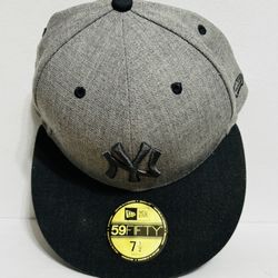 New Era 59FIFTY New York Yankees Fitted Hat 7 1/2 Gray Black MLB Cap 59.6 cm
