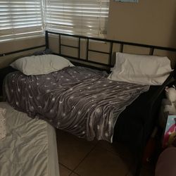 Twin Day Bed Metal 2 In One Rails 