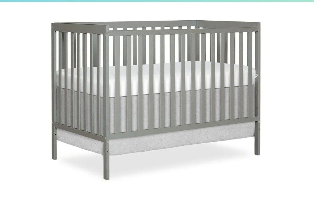 Dream On Me Synergy 5-In-1 Convertible Crib In Cool Grey, Greenguard Gold & JPMA Certified Baby Crib, Converts from Crib, Toddler Bed, Day Bed and Ful