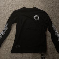 Black Chrome Heart Long Sleeve