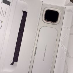 Apple Watch Series 10. 