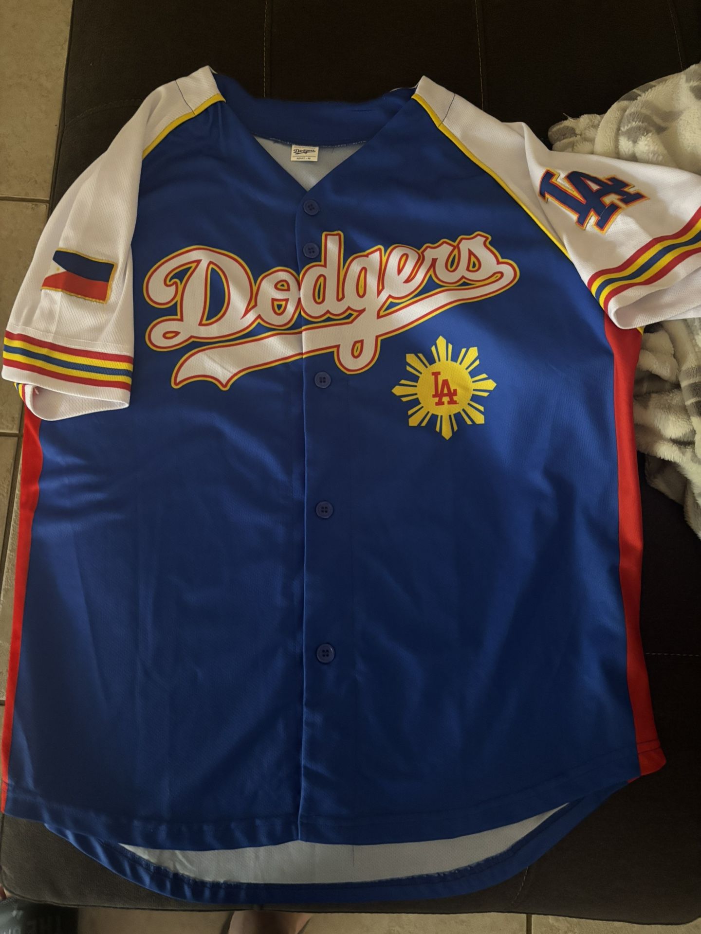2021 Dodgers Filipino Heritage Jersey Never Worn