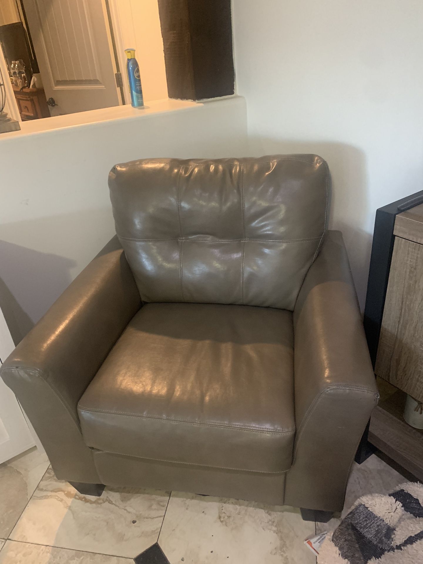 Leather Arm Chairs for Sale in Phoenix, AZ OfferUp