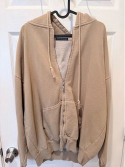 Brandy Melville Zip Up