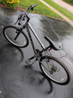 Huffy bike 24 in Rock Creek