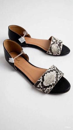 Ladies Flats Slip On