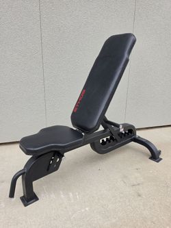ETHOS Heavy Duty Adjustable Utility Weight Bench