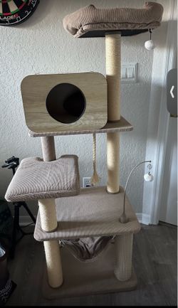 Cat tree