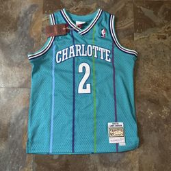 Charlotte hornets jersey XL