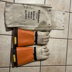 Salisbury protective canvas and gloves $60 for all great condition 