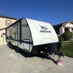 2019 Jayco Jay Feather Travel Trailer