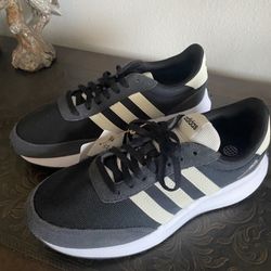 ADIDAS Black & White RUN 70S LIFESTYLE RUNNING SHOES Sz.8 Brand New