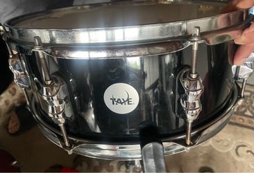 Taye 14” wood snare.