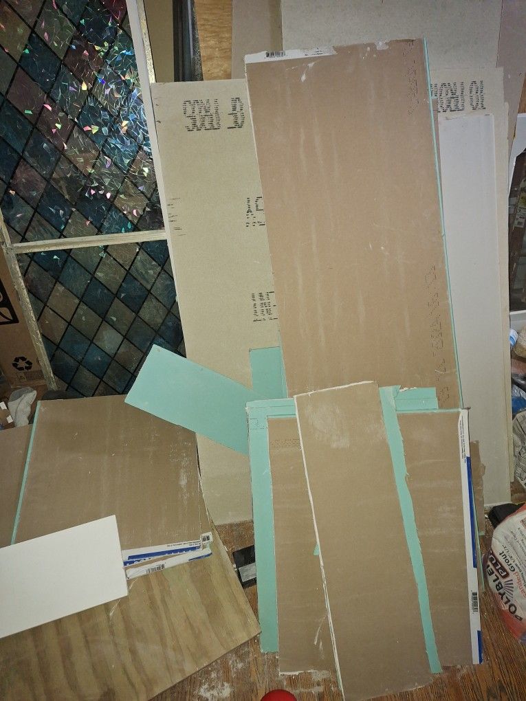 Left Over Half Inch Pieces Of Sheetrock