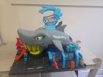 Hot Wheels Shark Car Wash