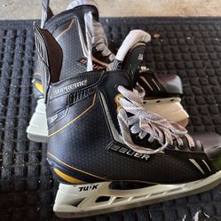 Bauer Ice Hockey Skates, Men’s Size 12.5 And 16” Shin Guards