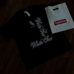Supreme Tee | Size Medium