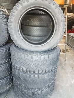 305-55-20 Goodyear wrangler duratrac