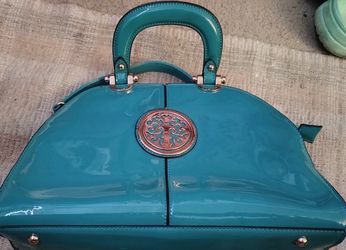 A purse
