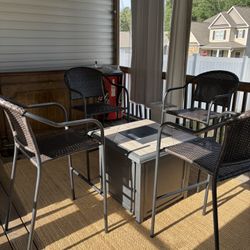 5 Piece Patio Set. 