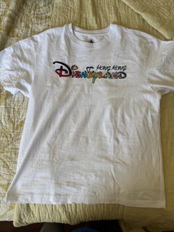 Disneyland Hong Kong T-shirt Large please read description